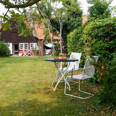 Historic Merchant's House From 1645 In Эрёскёбинг