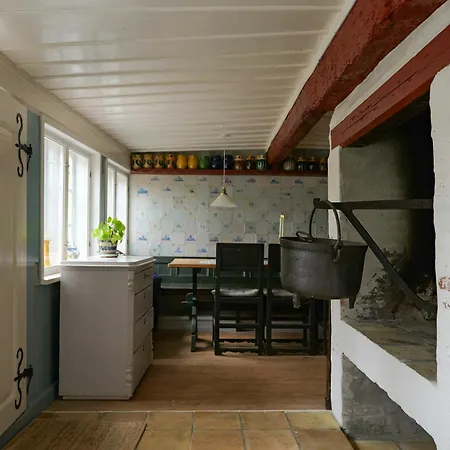 Tatil Evi Historic Merchant's House From 1645 In *