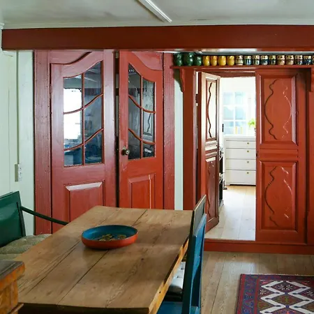 Tatil Evi Historic Merchant's House From 1645 In