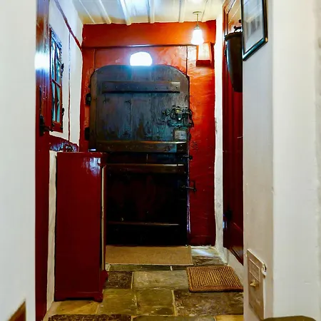 Historic Merchant's House From 1645 In Ærøskøbing